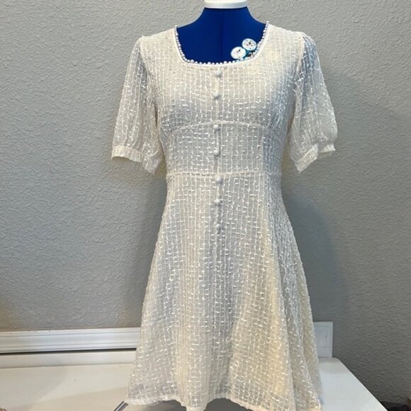 Baby doll dress - Picture 1 of 3